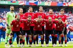 开云体育下载-瑞士队逆转战局，力争欧洲杯资格的简单介绍