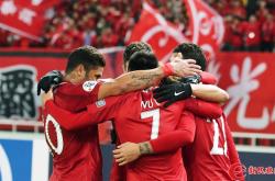 开云平台-荷兰队攻击火力全开，轻松战胜对手