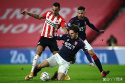 开云体育-埃因霍温队在欧洲联赛取得胜利