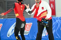 开云官方app入口-包含加拿大滑冰选手史密斯获得铜牌的词条