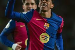 开云体育APP下载-巴塞罗那阵容调整，迎来新一轮挑战