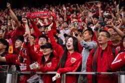 开云体育下载-球迷狂欢！全场触动心灵的胜利