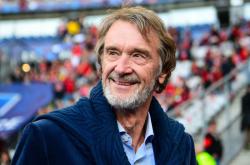 开云APP-鹿岛球迷狂欢士气高涨追逐冠军