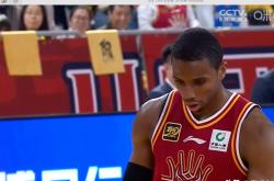 开云体育登录-CBA球队冲刺夺冠，实力碾压对手