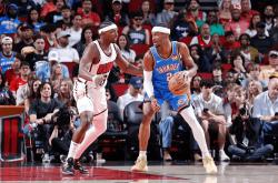 开云体育官网-包含黄蜂击败公牛，拉塞尔表现抢眼的词条