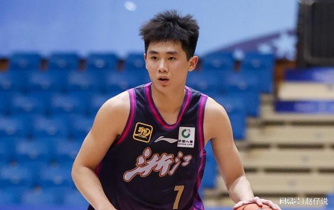 塞浦路斯男篮在比洲杯上取得开门红