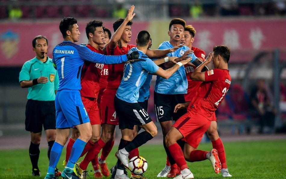 上港客场大胜，距禅城猛虎积分差一