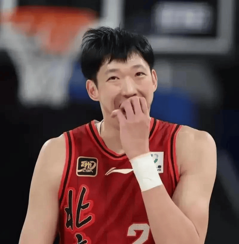 太阳主场胜出,守住主场优势 太阳主场胜出,守住主场优势