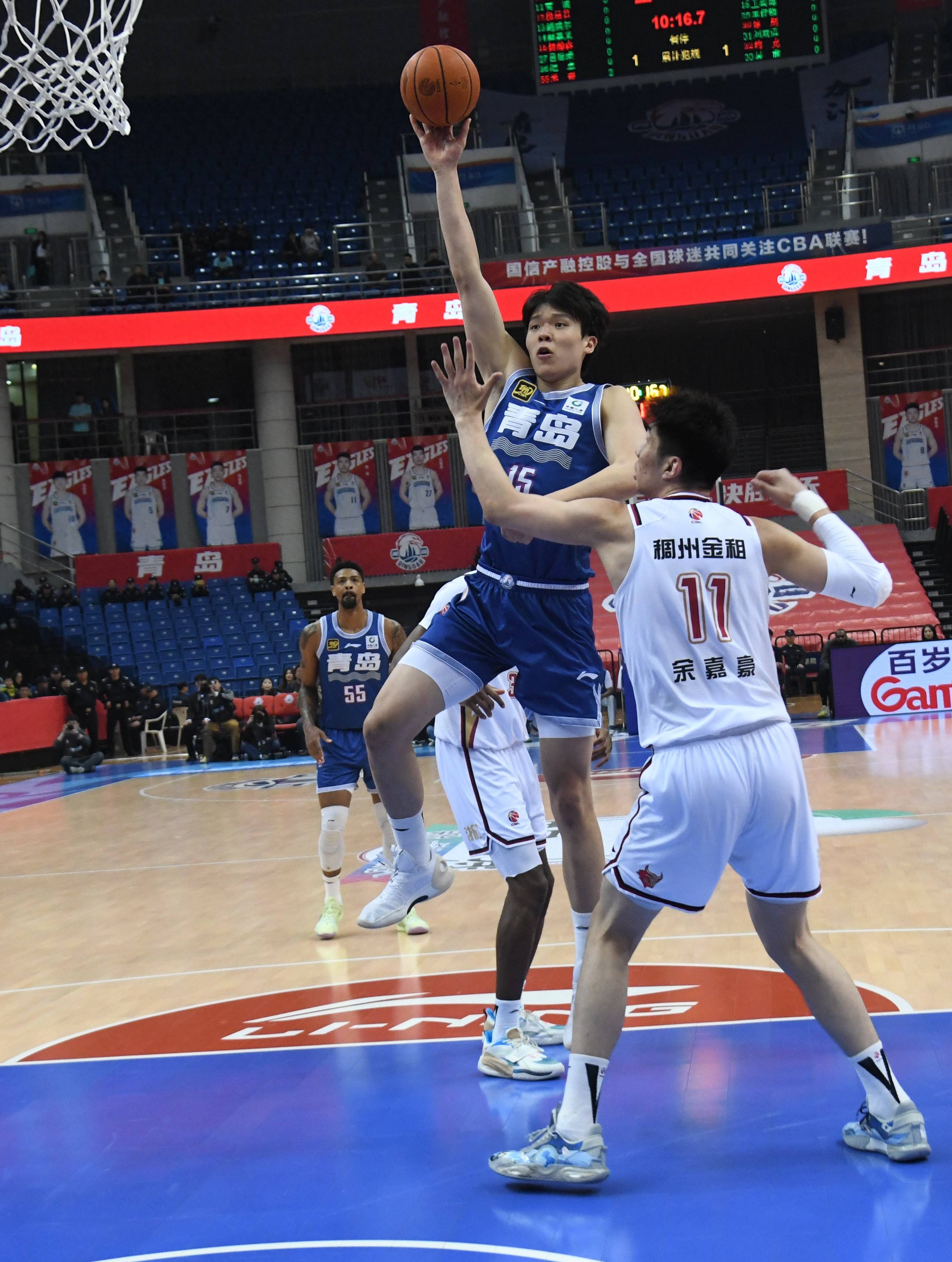 青岛队客场不敌山东,遗憾失利 青岛队客场不敌山东,遗憾失利