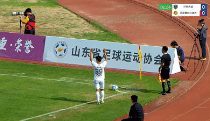 国内足球职业联赛的最新球队动态汇总 国内足球职业联赛的最新球队动态汇总