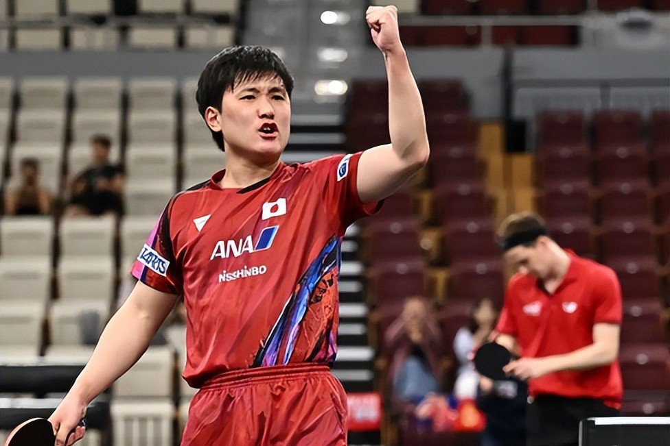 法国乒乓球队轻取中国乒乓球队,张本智和统治全场 法国乒乓球队轻取中国乒乓球队,张本智和统治全场