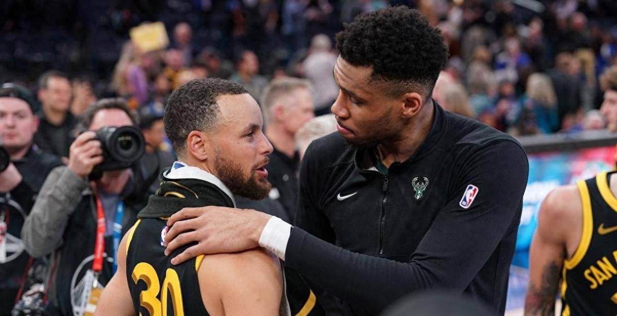 勇士队球员合影引发球迷热议