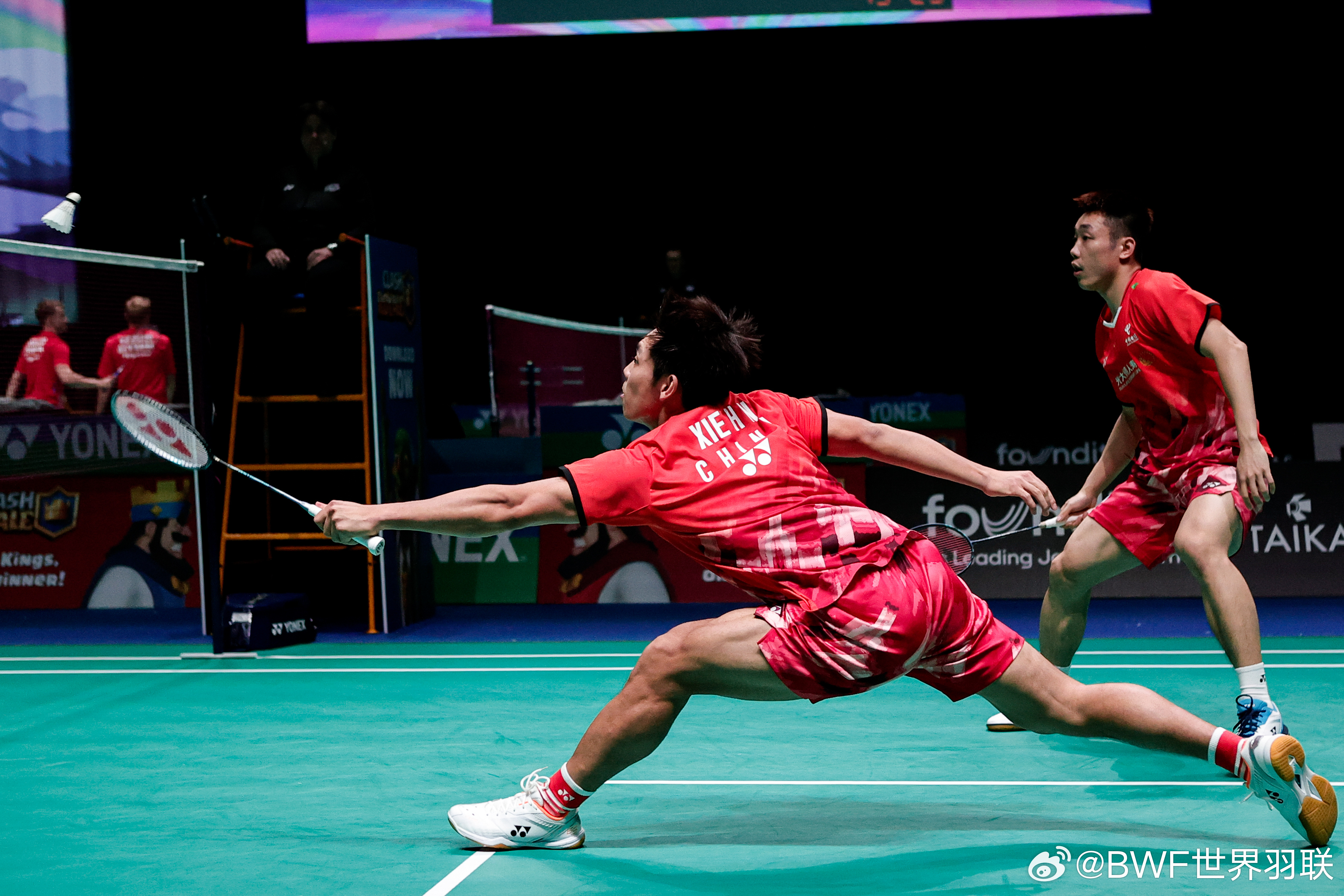 印度尼西亚亚运会：中国代表团在羽毛球、游泳等项目斩获多面奖牌的简单介绍