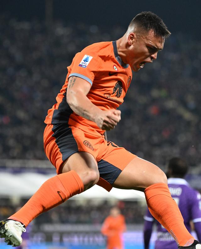 关于佛罗伦萨足球队准备迎接艰难的比赛挑战的信息