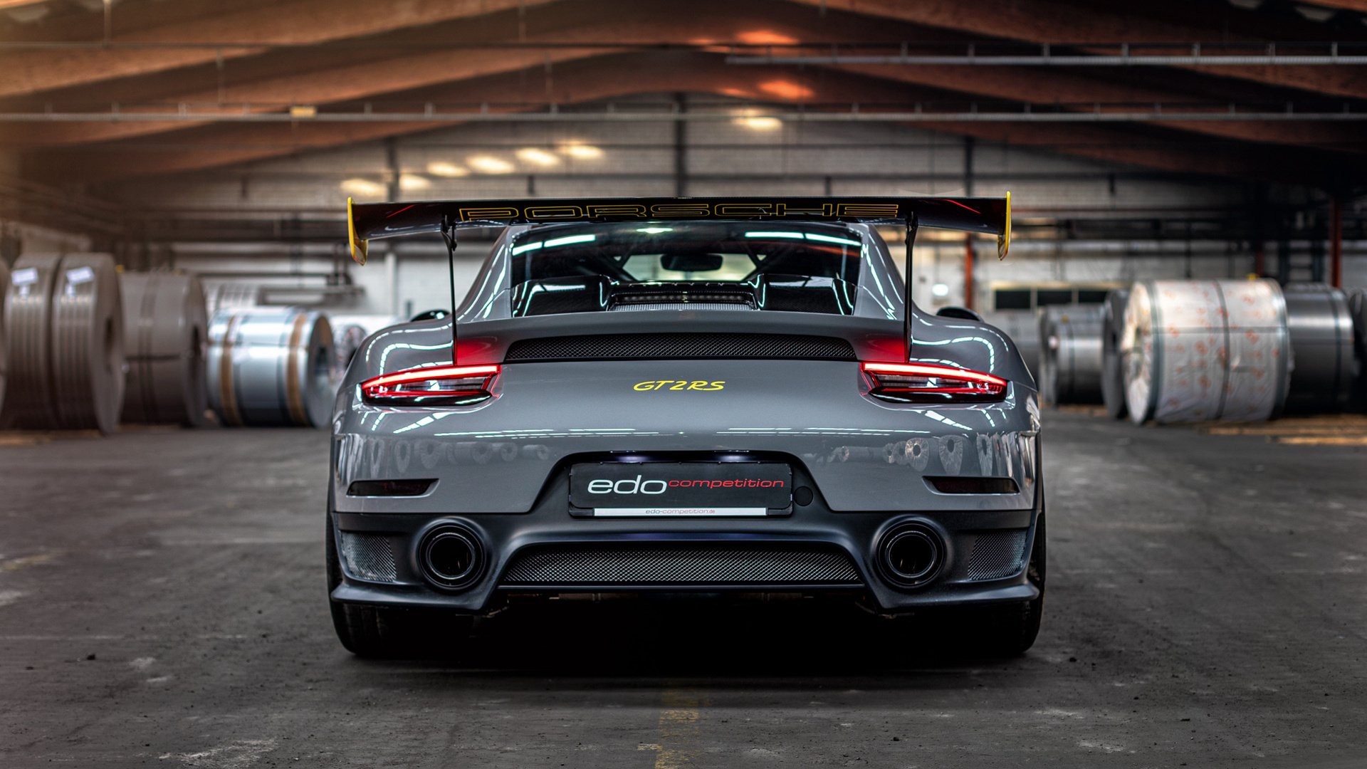 双城记，里昂的闪电战与罗德里的中场王权—现代足球的两种统治力